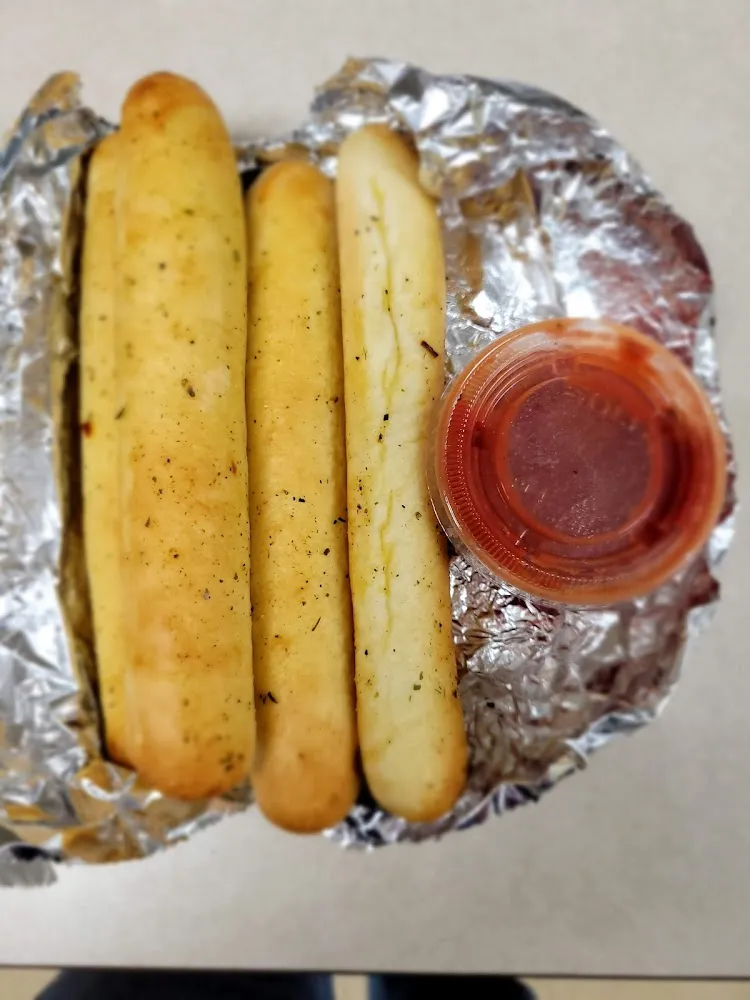 Breadsticks and Marinara Sauce